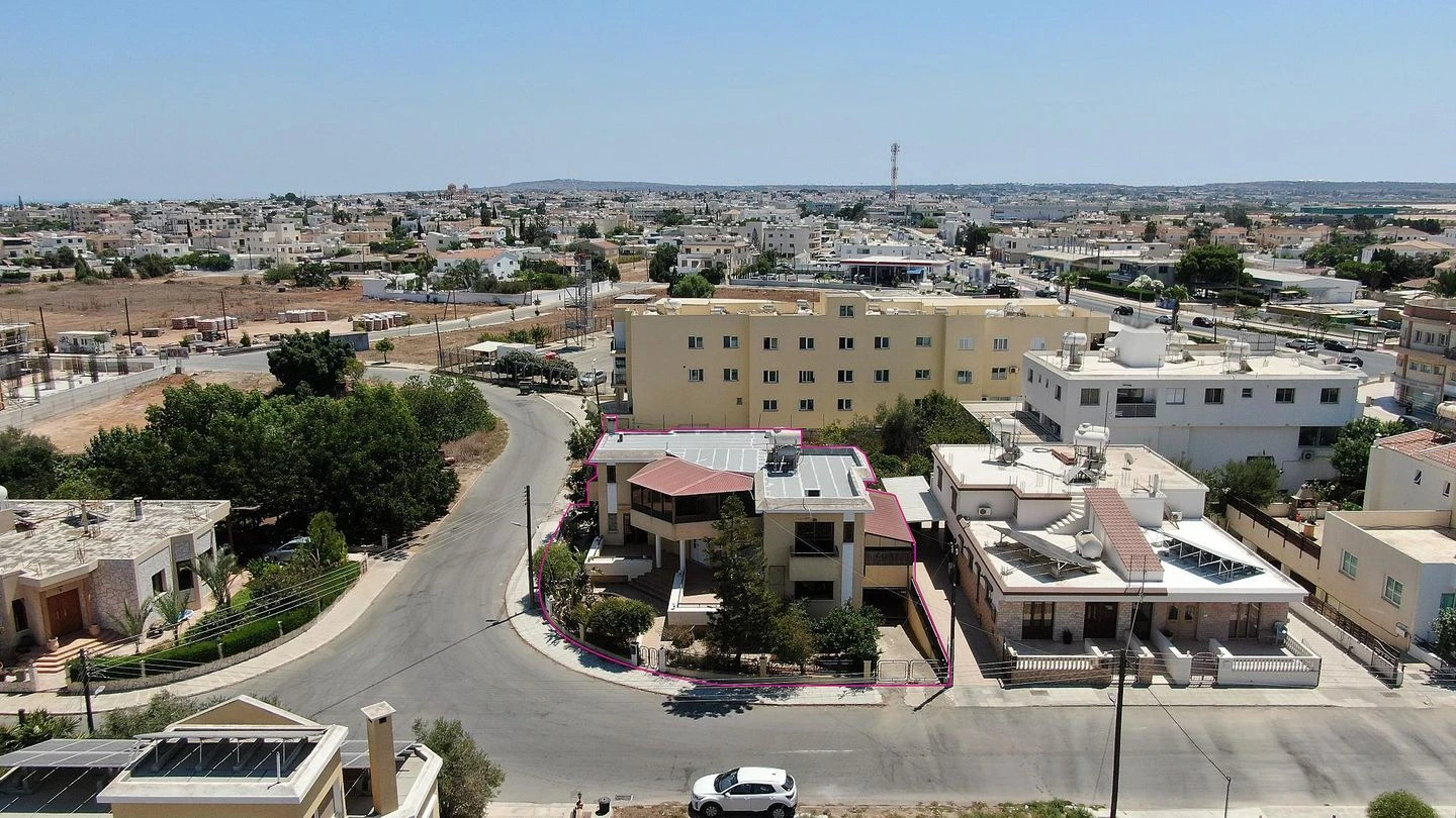 Two storey detached house is Deryneia Famagusta, image 1